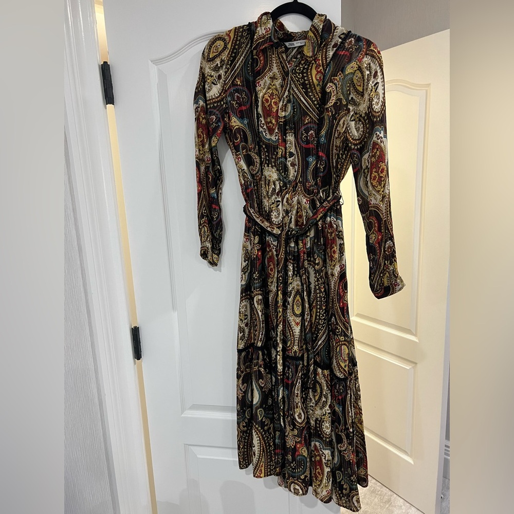 Zara Paisley Print Midi Dress